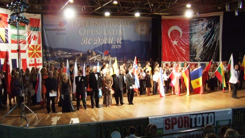 Ulusal ve uluslararası dans yarışmaları